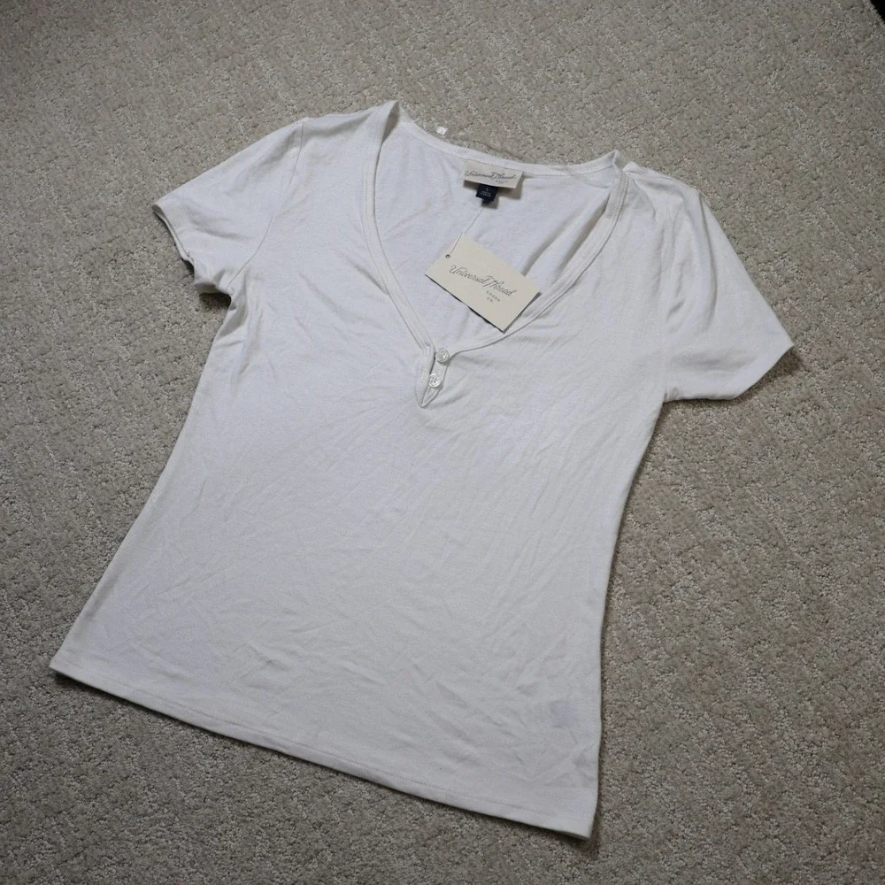 Universal Thread Womens Cream White Short Sleeve Henley V-Neck Top SS-029 S
